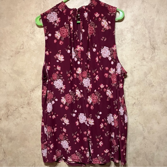 Torrid Floral Top - Picture 3 of 5